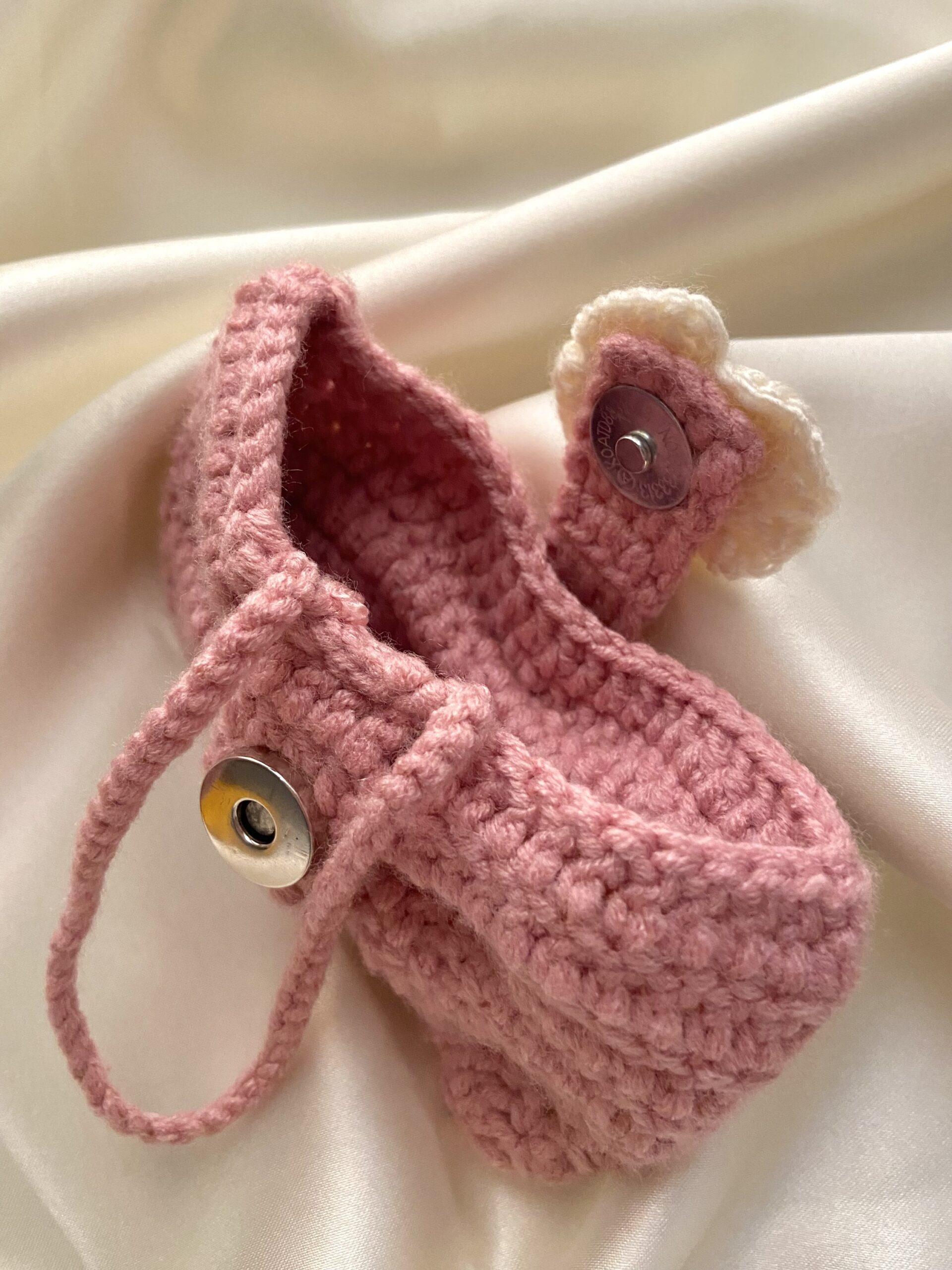 Bow Pouch - Image 2