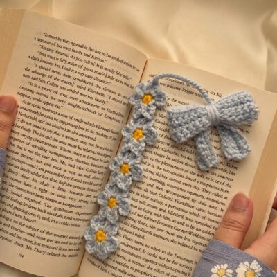 Blossom Bow Bookmark in Blue
