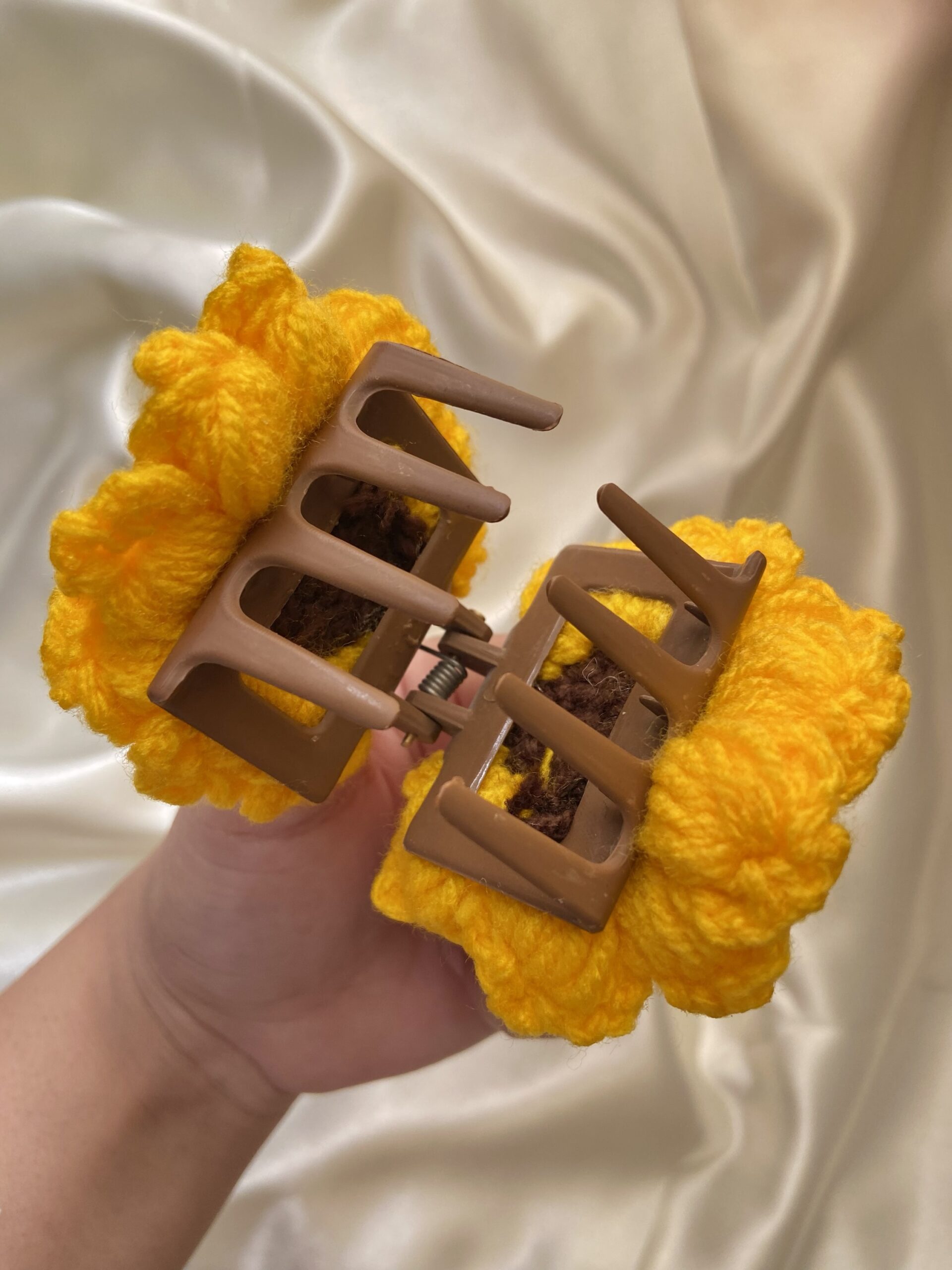 Sunflower Claw Clip - Image 2